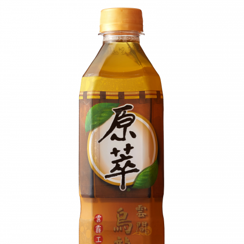 這張「原萃」的照片是一瓶茶飲料，瓶身是黃色的，上面印著「原萃」兩個字和茶葉圖案。