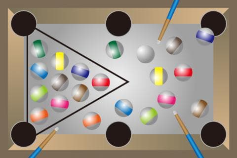 這張照片是一個桌球遊戲，照片中有很多不同顏色的球，而且還有兩支球桿。最重要的是，球桌的形狀不是傳統的矩形，而是一個三角形。