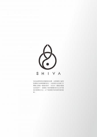 這張照片是一個以太極圖為中心的商標，商標上寫著SHIVA。