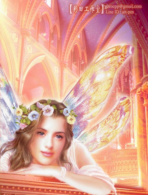 這張照片是一位頭戴花環的少女,她擁有美麗的容顏,雙眼充滿著溫柔與希望,她看起來就像是一位精靈,散發著迷人的氣質。