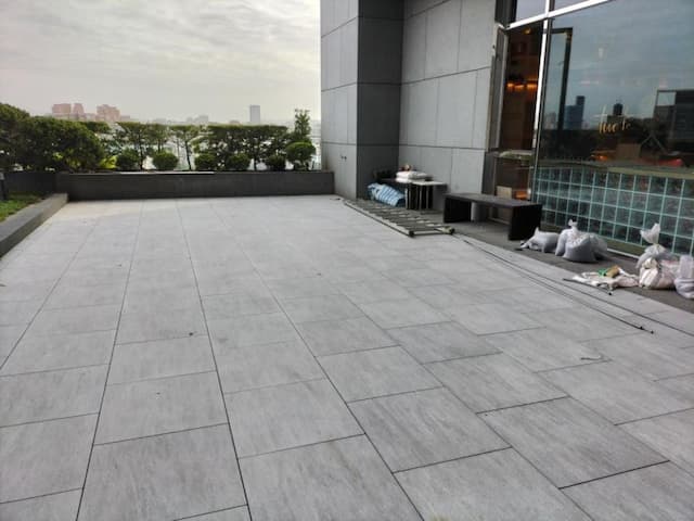 big_image