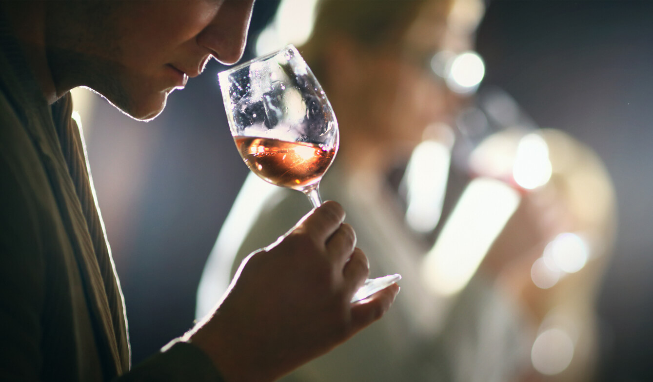 從品酒入門提升生活品味，簡單培養出舌尖上的葡萄酒鑑賞力
